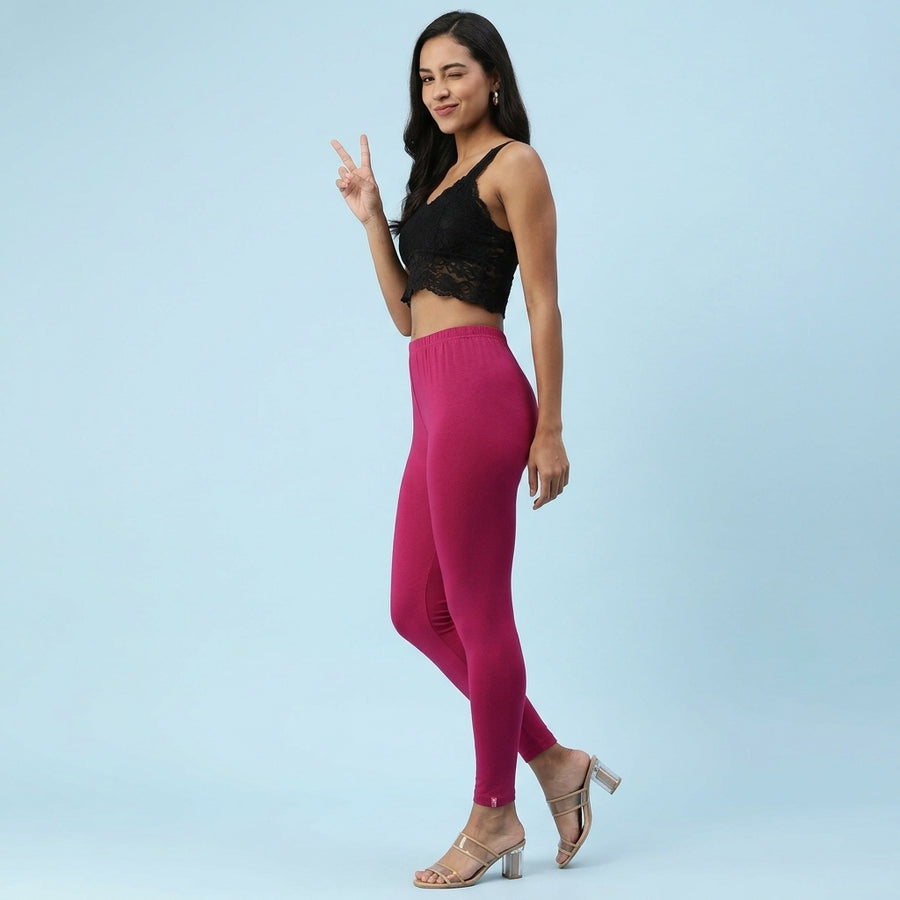 Dhanz Women's Ankle Leggings – Build Your Pack